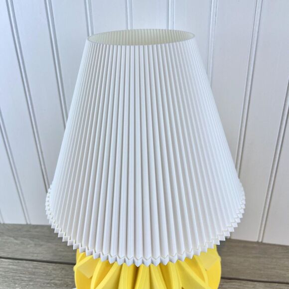 Minimalist Table Lamp, The Avio Lamp, Desk Lamp, Bedside Lamp - Picture 3 of 10